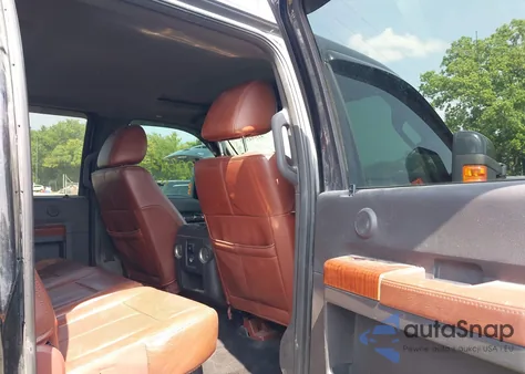 2011 Ford F-250 Lariat from USA, damaged, VIN 1FT7W2BT6BEA93533